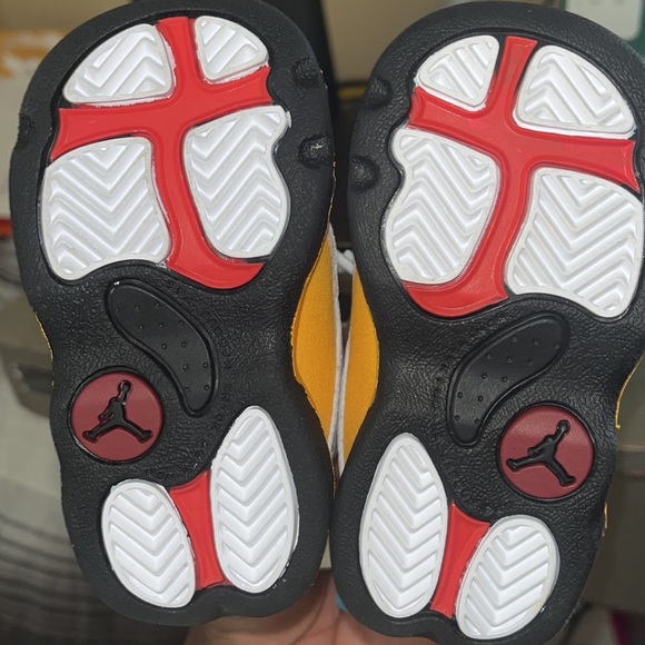 Jordan Retro 13 - Picture 4 of 5